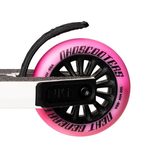 NKD Next Generation 2025 V2 Stuntstep 82cm / 79.5 cm Zwart Roze