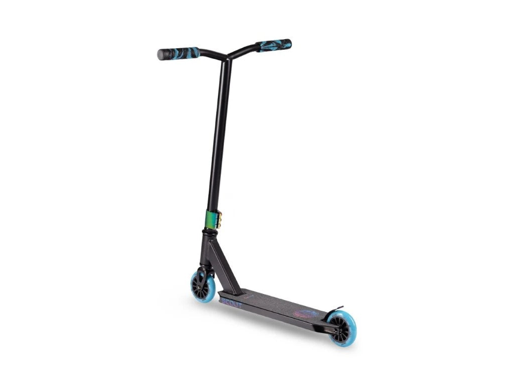 SKITT Stuntstep Scout Zwart - Neochrome 75cm