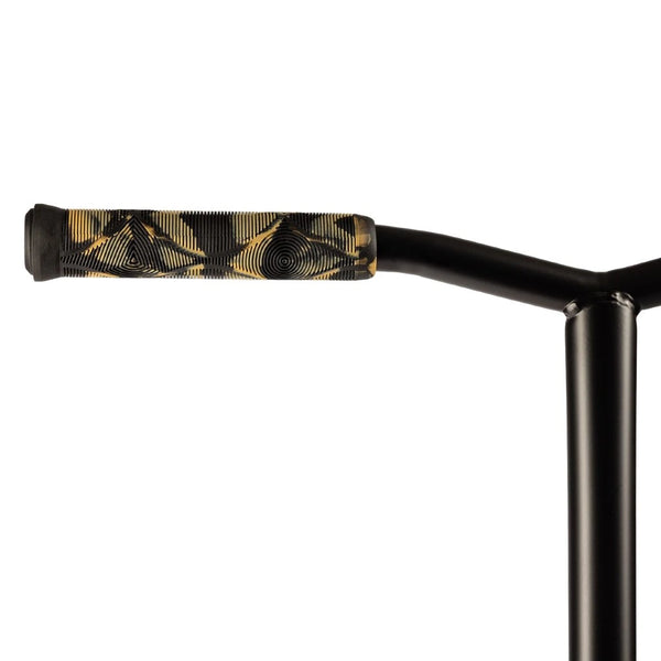 SKITT Stuntstep Icon 82cm Goud Zwart