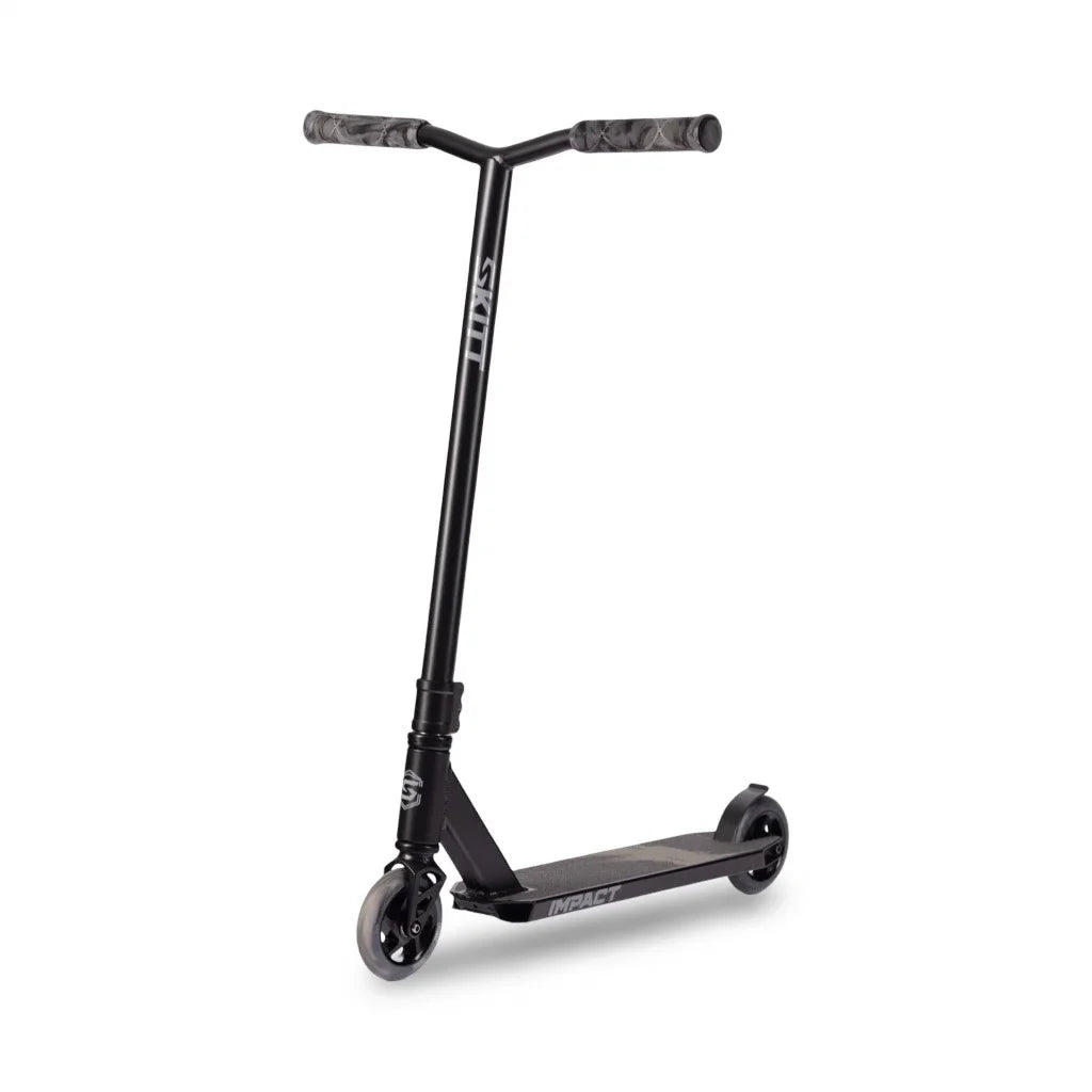 Skitt Stuntstep Impact Zwart 84cm