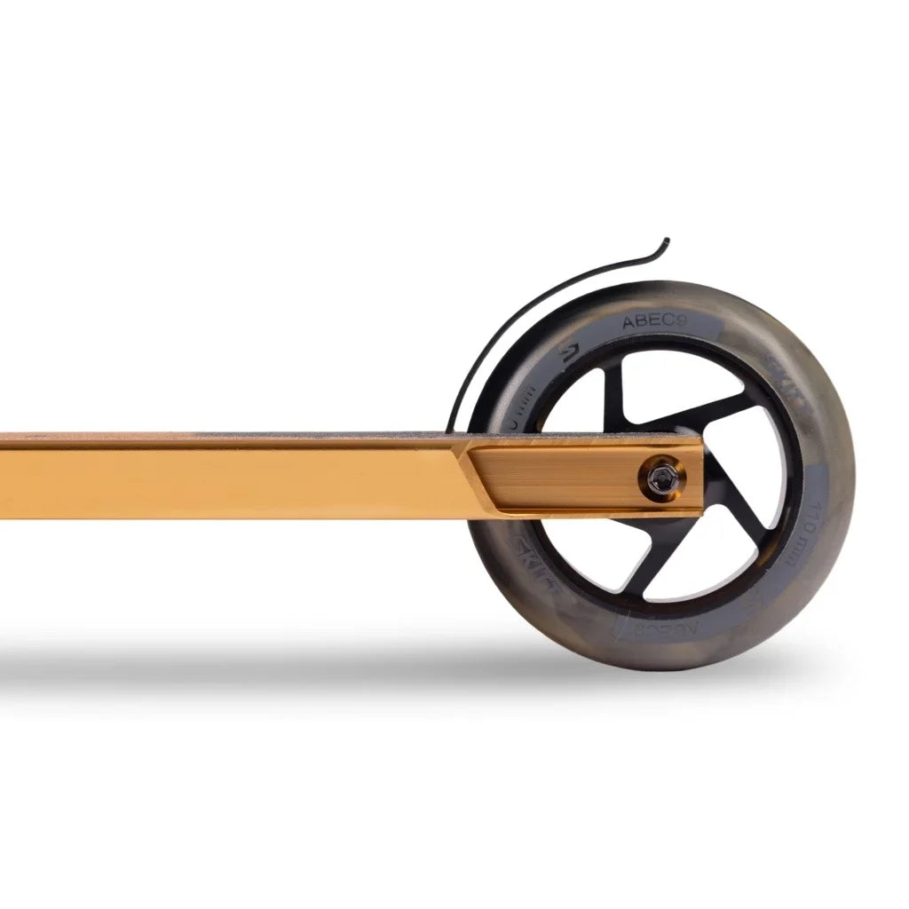 Skitt Stuntstep Impact Goud 84cm