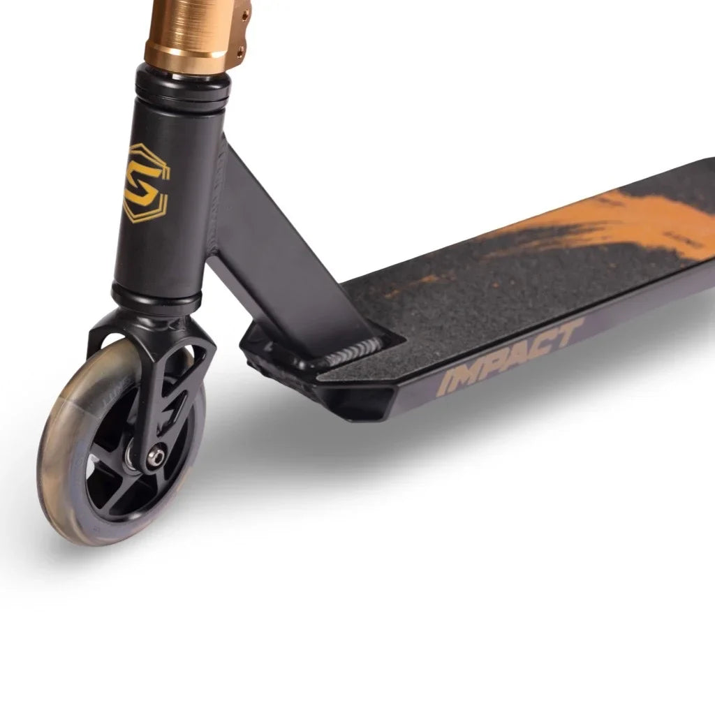 Skitt Stuntstep Impact Zwart - Goud 84cm