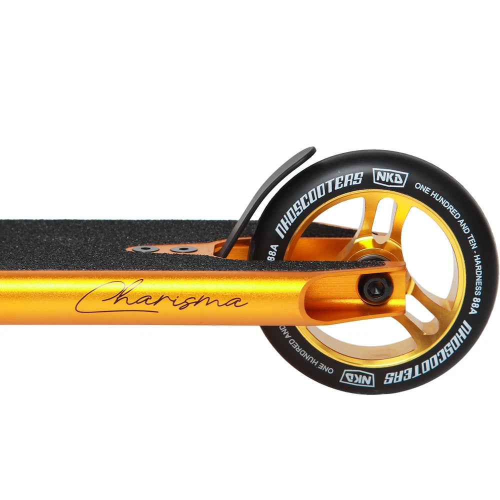 NKD Rizz Stuntstep 85 cm