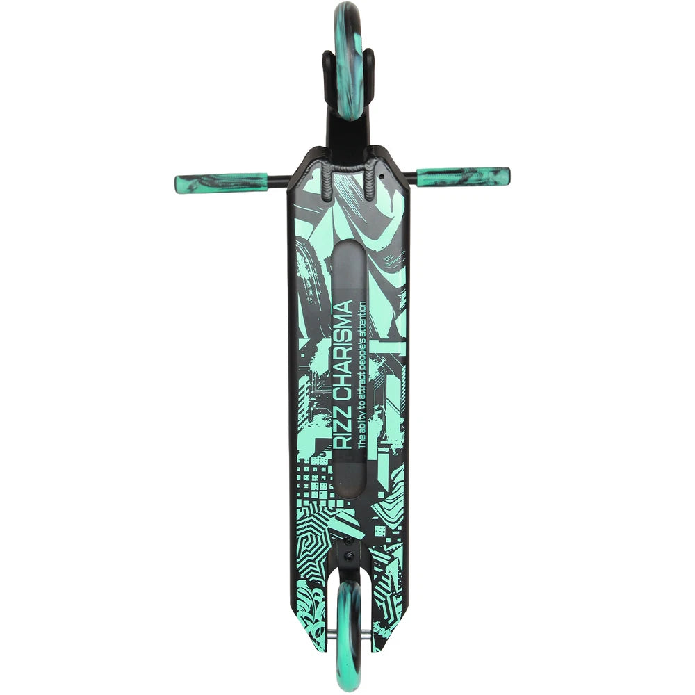 NKD Rizz Stuntstep Zwart Teal 88cm