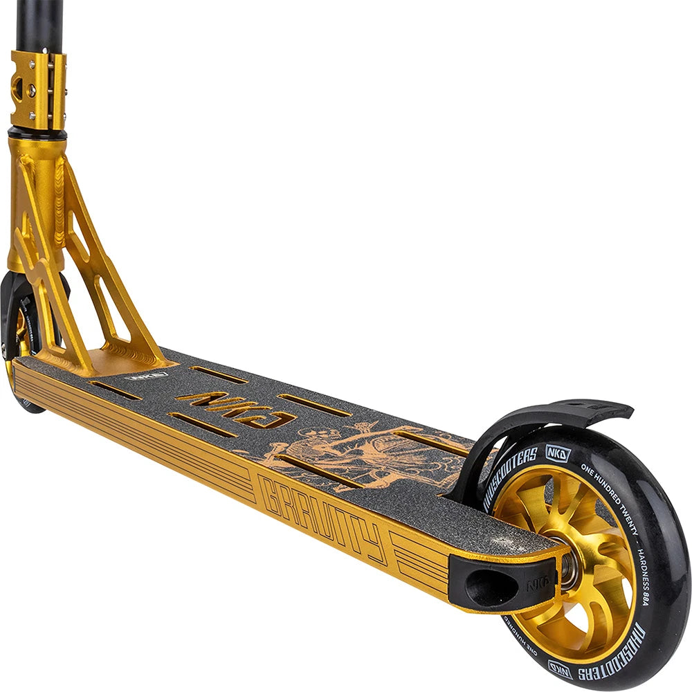 NKD Stuntstep Gravity Goud / Zwart