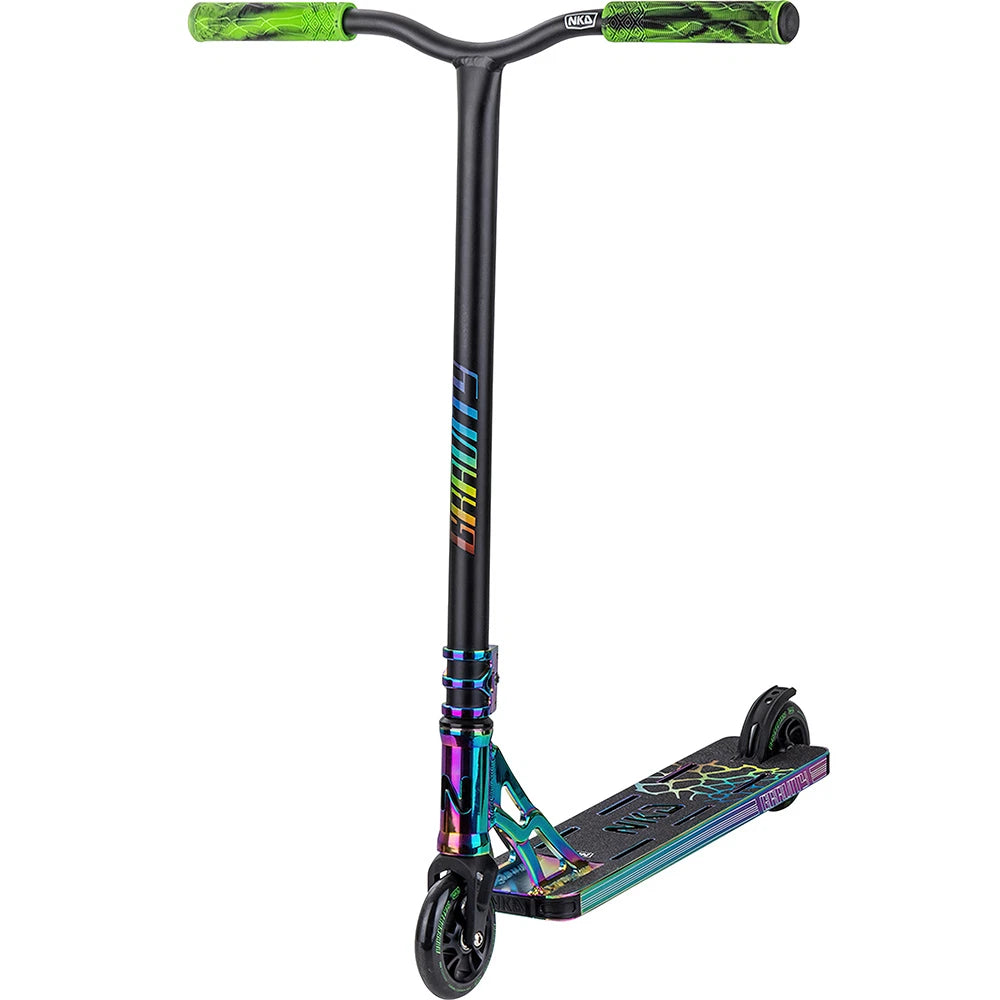 NKD Stuntstep Gravity Neochrome Zwart