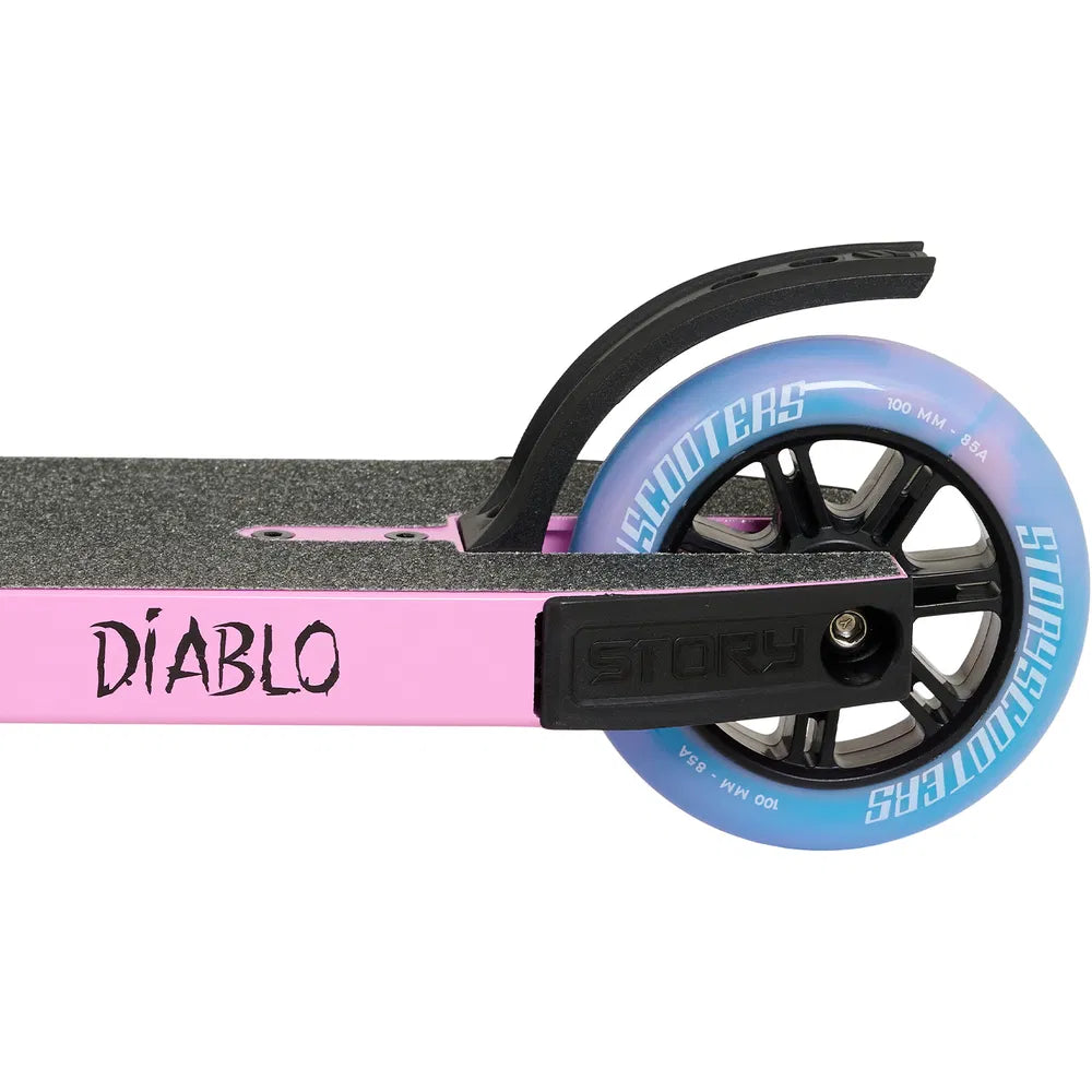 Story / NKD Diablo Stuntstep Roze 78cm