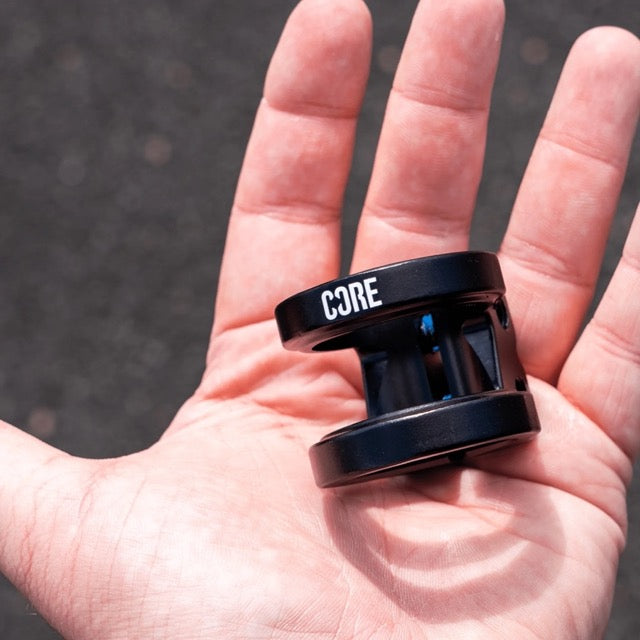 CORE Venom Clamp Black