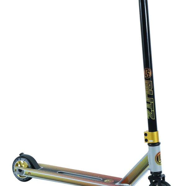 Crisp 2025 Stuntstep Zwart Goud 84.5cm