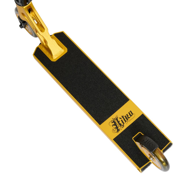 NKD Stuntstep Nitro Goud / Zwart 82cm