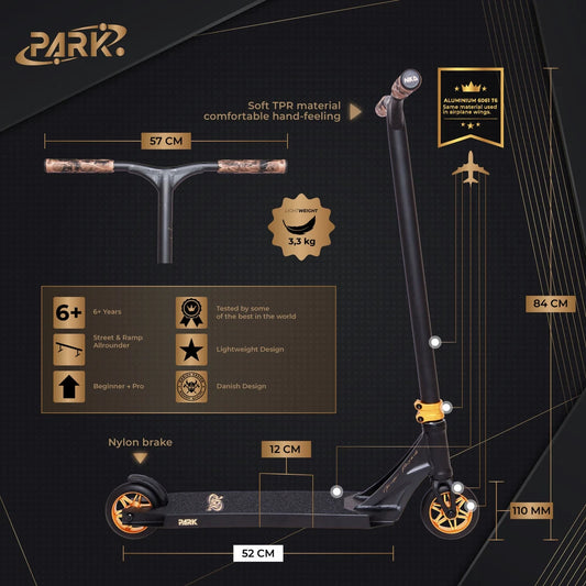 NKD Park Stuntstep Zwart Goud 84cm
