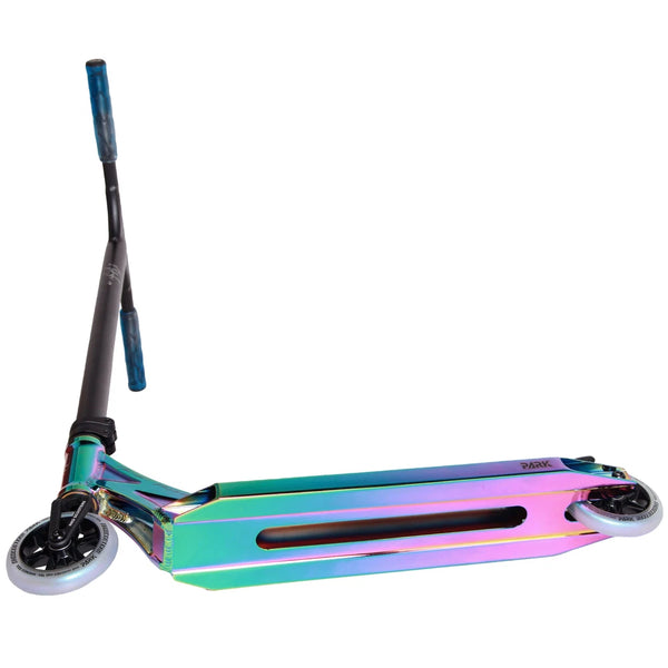 NKD Park Stuntstep Neochrome 84cm