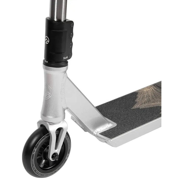 North Tomahawk Scooter Matte Silver