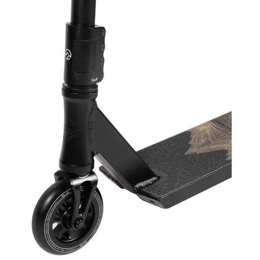 North Tomahawk Scooter Black