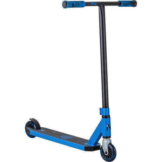 NKD Next Generation 2025 V2 Stuntstep 82cm / 79.5 cm Blauw Zwart