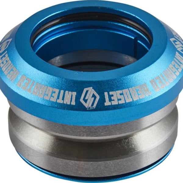 Striker Integrated Headset Blue Chrome