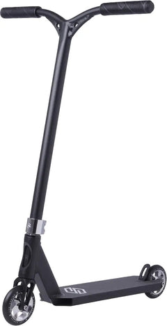 Striker Lux Stuntstep Zwart Chrome 87cm