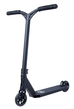 Striker Lux Youth Stuntstep Zwart 75cm
